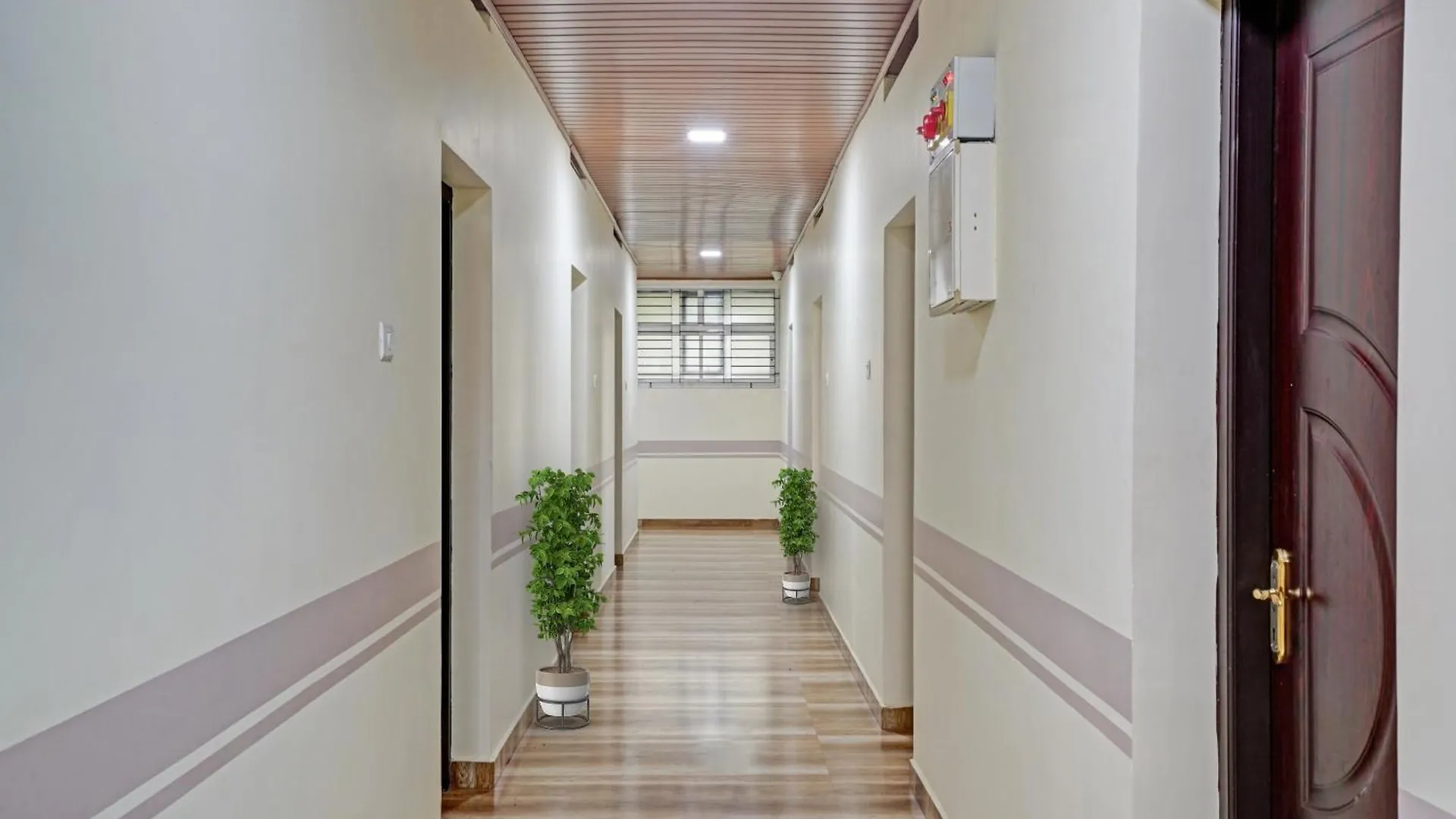 Hotel Flagship Lake View Residency Kochi