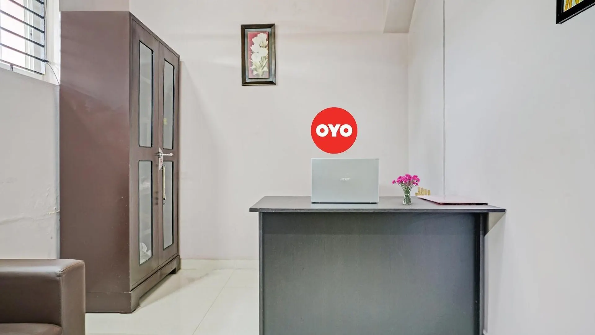 Flagship Lake View Residency Kochi 3*,  Indie