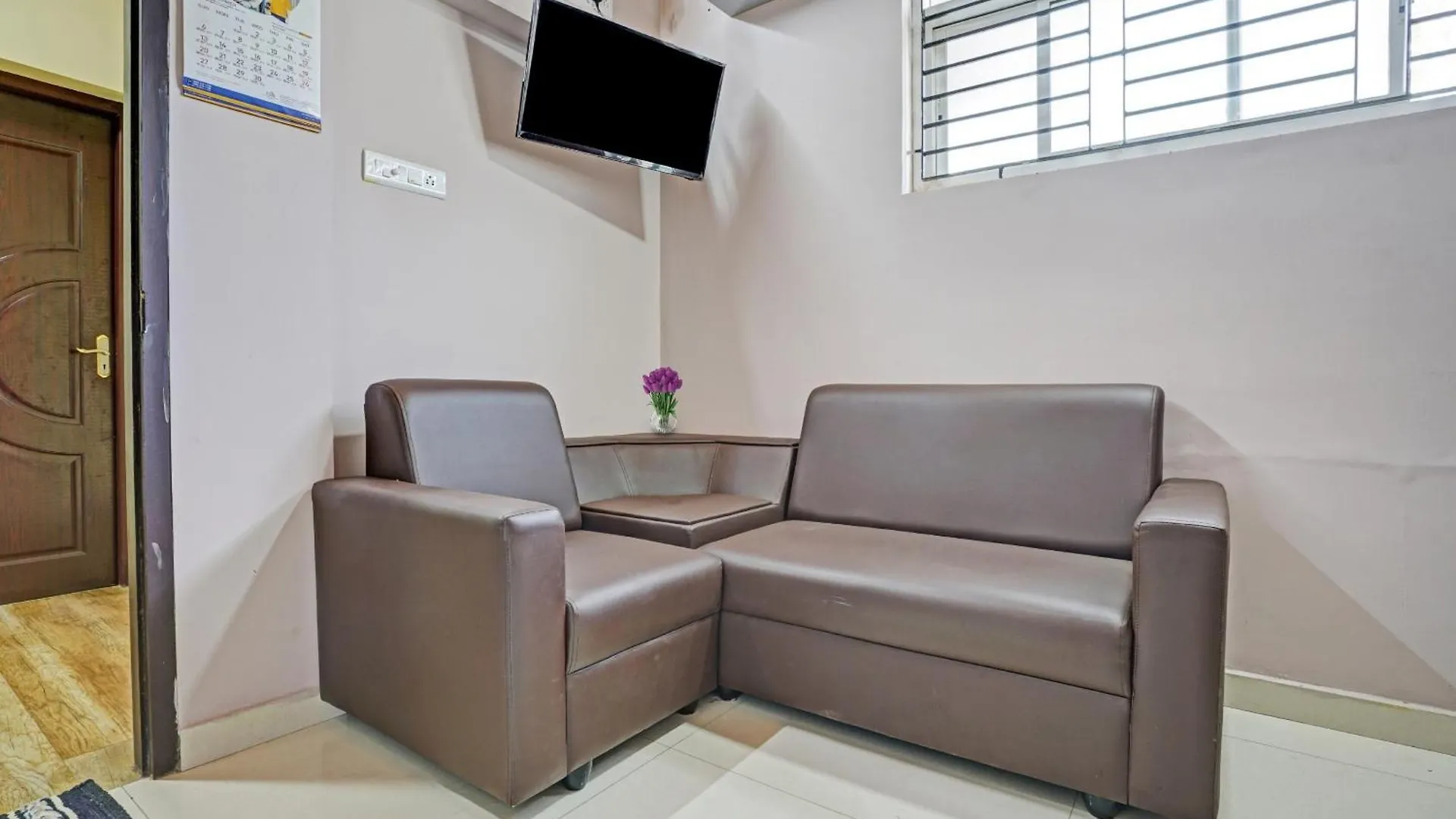 Flagship Lake View Residency Kochi 3*,  India