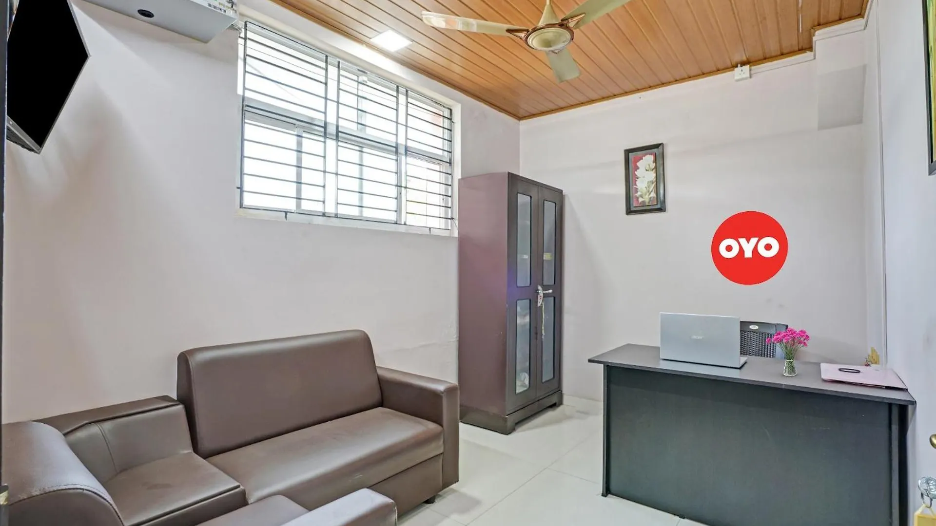 Hotel Flagship Lake View Residency Kochi