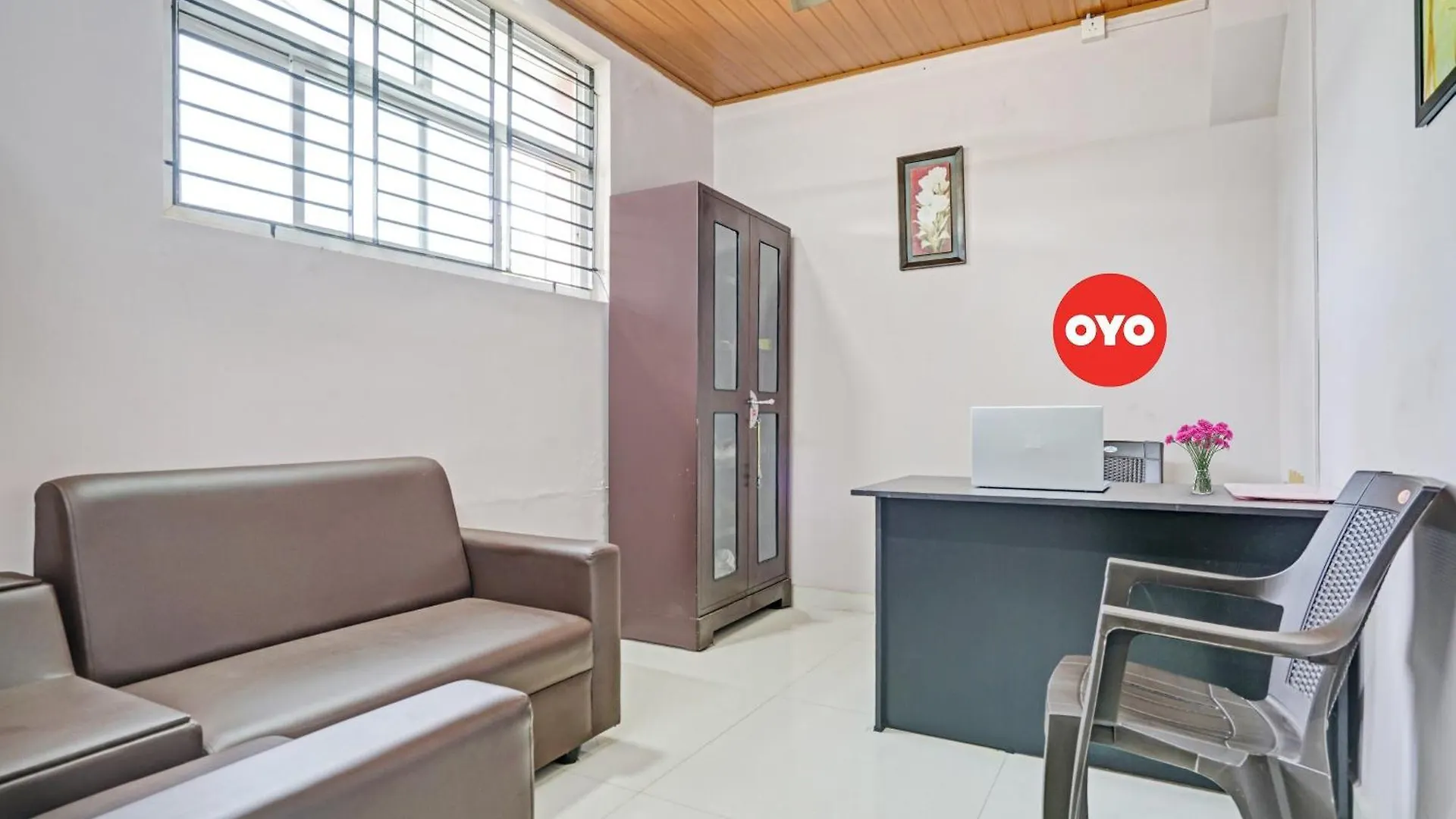 Hotel Flagship Lake View Residency Kochi
